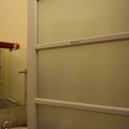 Appartement Casa Galattica Per Autostoppisti Cremona